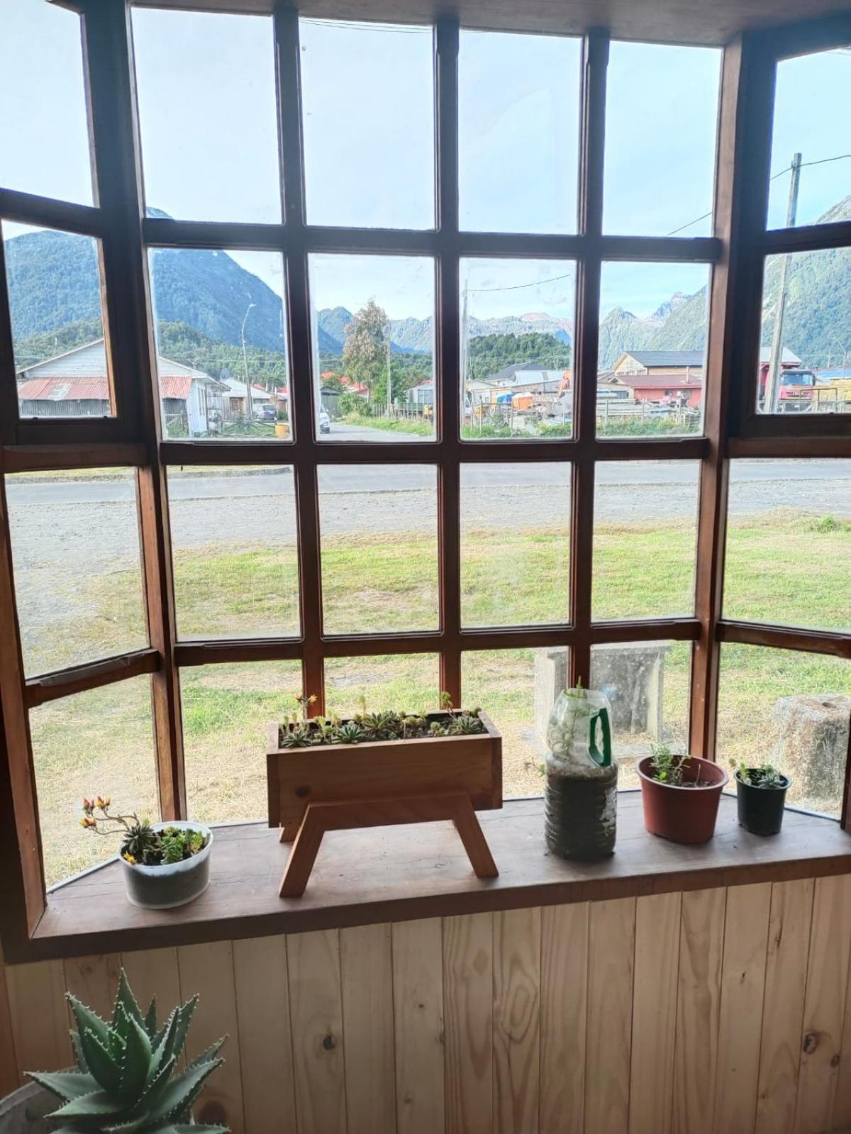 Verdeagua Hostal Chaitén エクステリア 写真