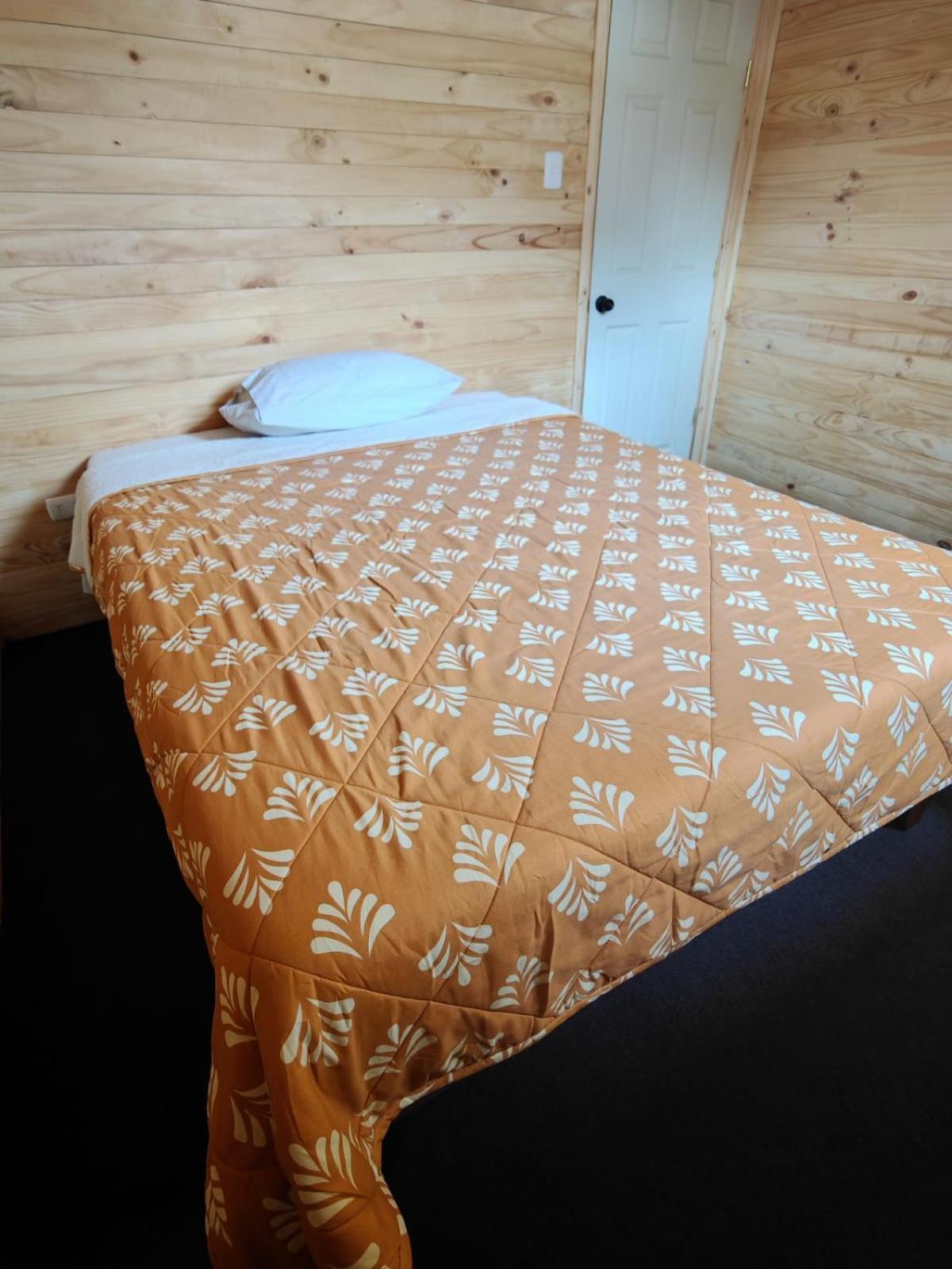 Verdeagua Hostal Chaitén エクステリア 写真